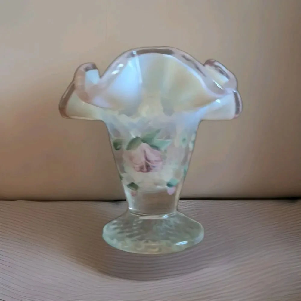 Fenton Art Glass Pink Crest Ruffle 4” Vase Opaline Optic hand painted Floral